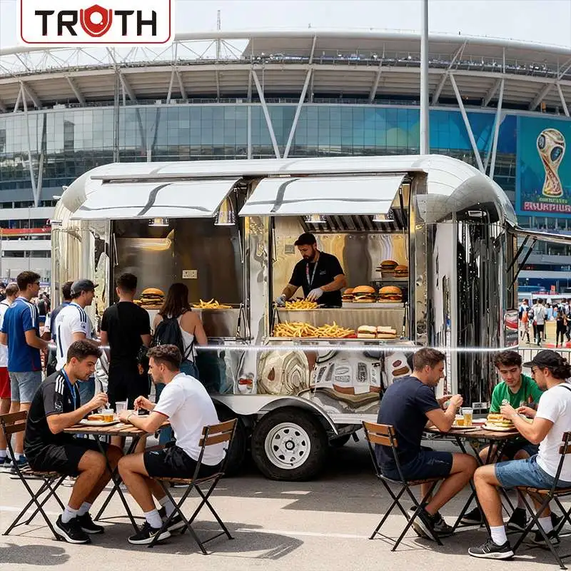 Remorcă pentru mâncare pentru hot dog complet echipată pentru catering